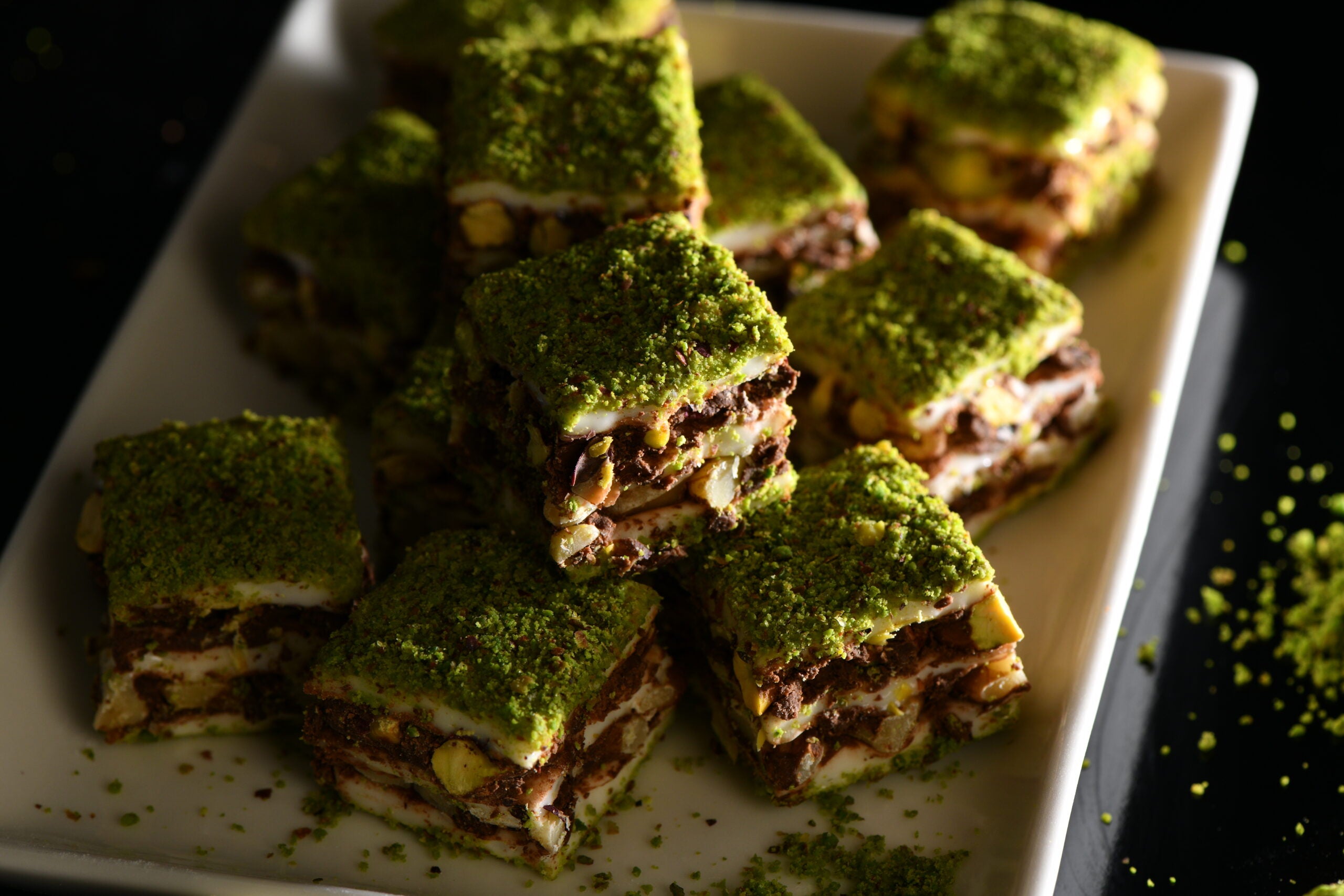 Cake  Turkish Delight Pistachio Powder with Chocolate and Pistachios